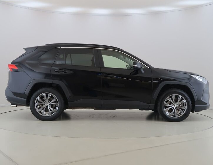 Toyota RAV4 SUV 2,5 l 131 kw