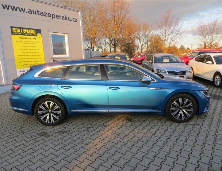 Volkswagen Arteon Kombi 2,0 l 147 kw