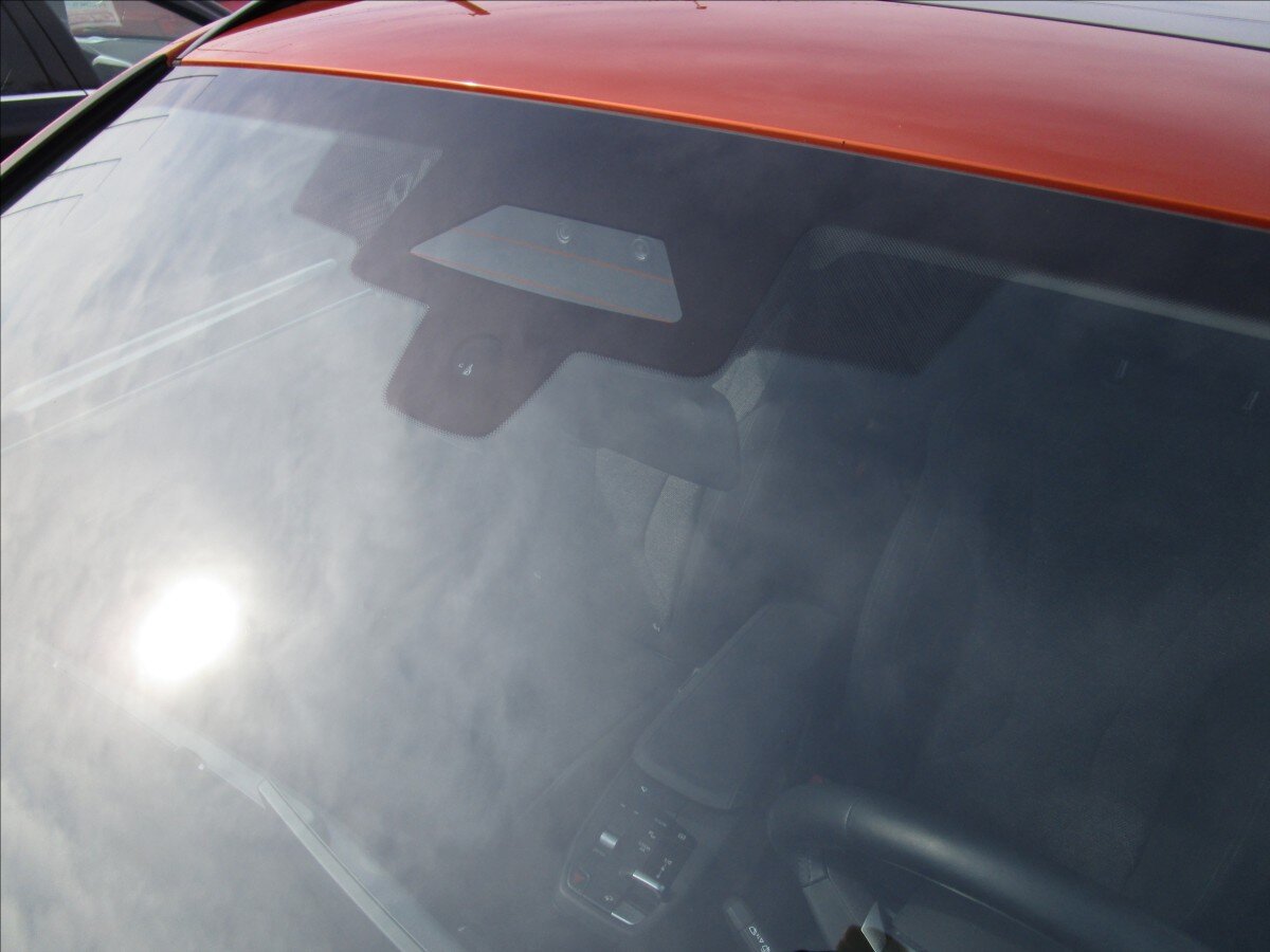 BMW X1 Kombi 1,5 l 110 kw