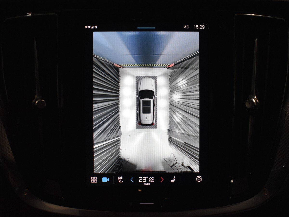 Volvo V60 Kombi 2,0 l 257 kw