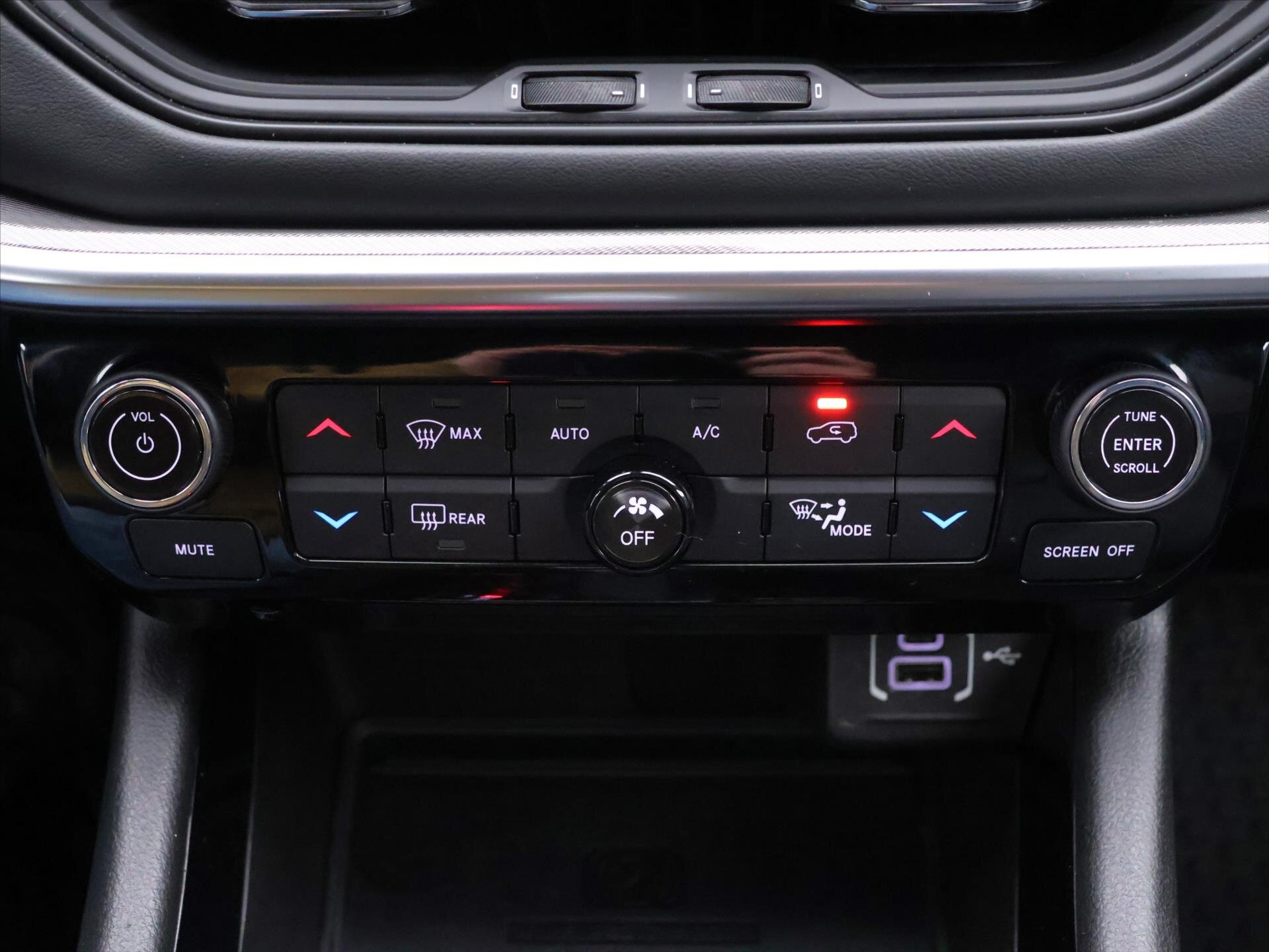 Jeep Compass SUV 1,3 l 110 kw