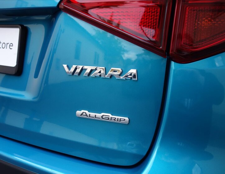 Suzuki Vitara SUV 1,4 l 103 kw
