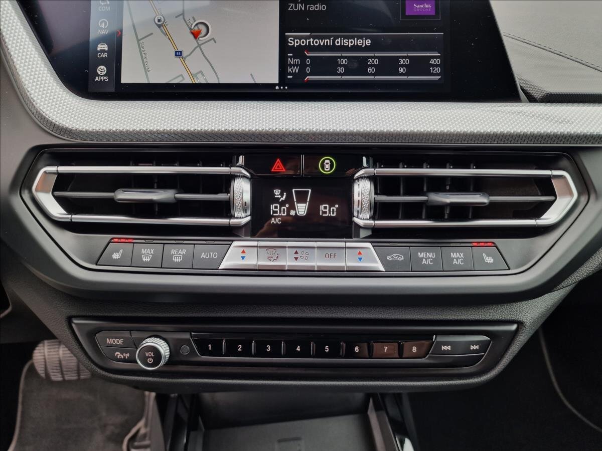 BMW Řada 2 Sedan / Limuzína 2,0 l 110 kw