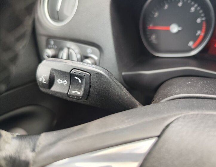 Ford Mondeo Kombi 1,6 l 118 kw