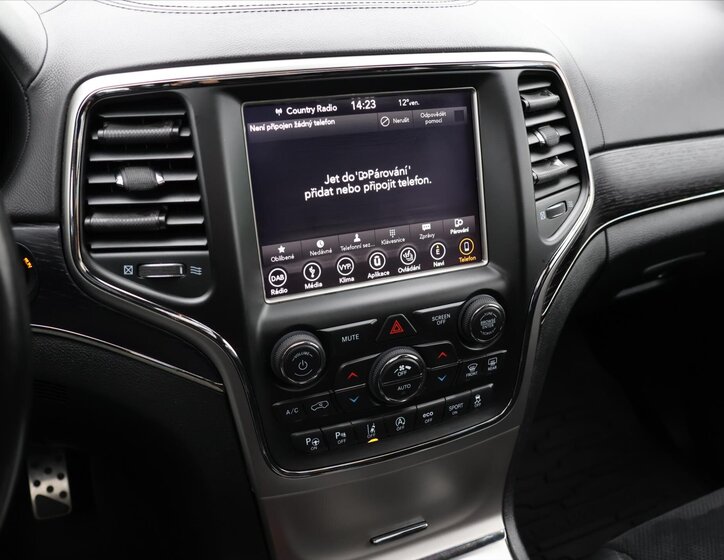 Jeep Grand Cherokee 24