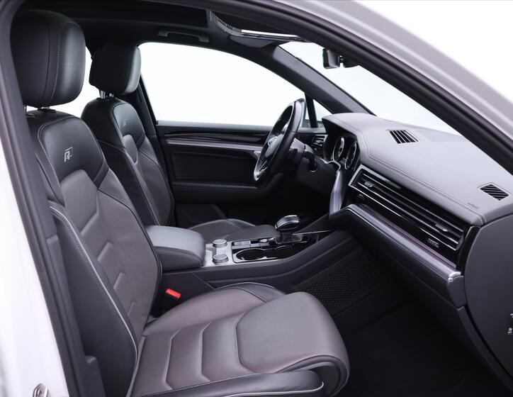 Volkswagen Touareg 58