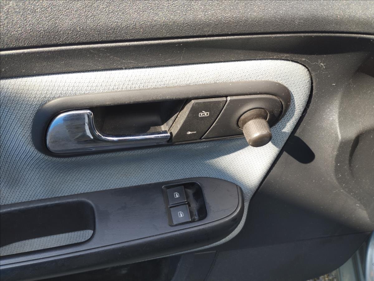 Seat Cordoba Sedan / Limuzína 1,4 l 55 kw