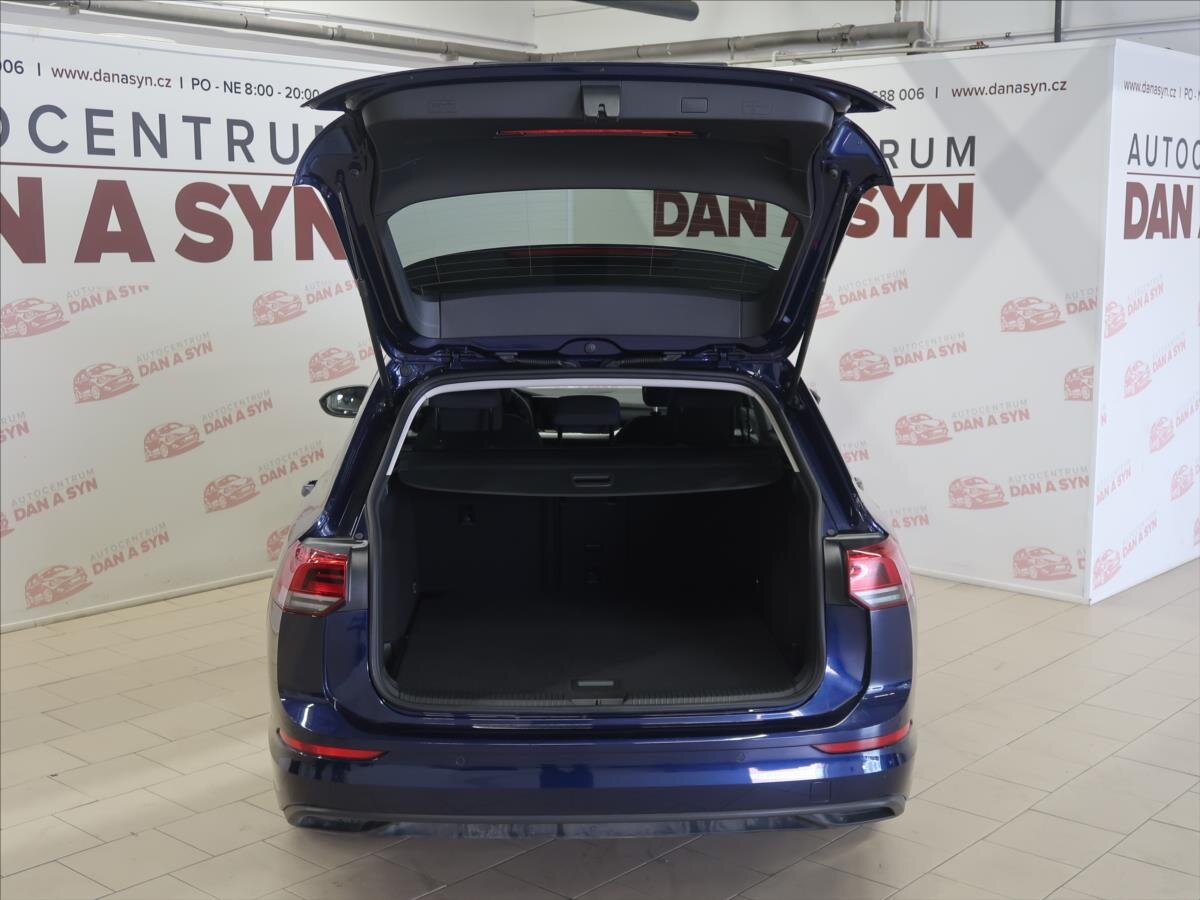 Volkswagen Golf Kombi 1,5 l 96 kw