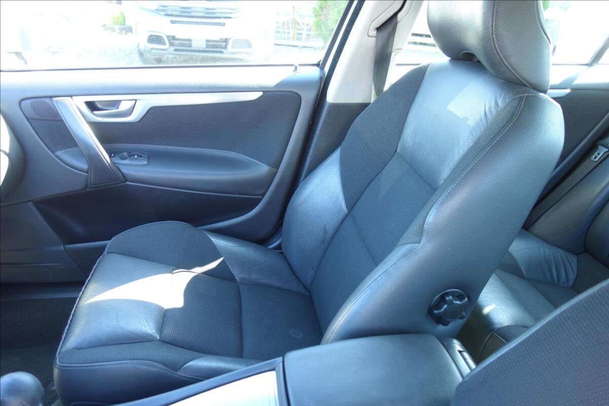 Volvo S60 Sedan / Limuzína 2,4 l 93 kw