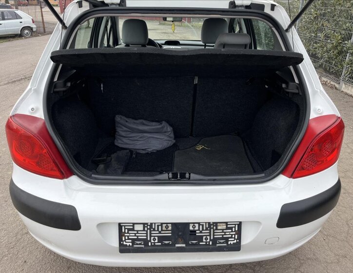 Peugeot 307 Hatchback 1,4 l 65 kw