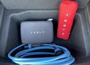 Tesla Model 3 Sedan 0,0 239 kw