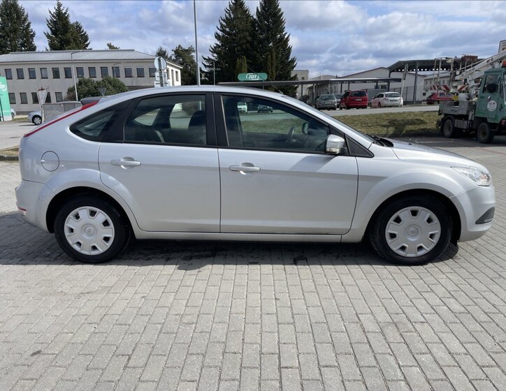 Ford Focus Hatchback 1,6 l 74 kw