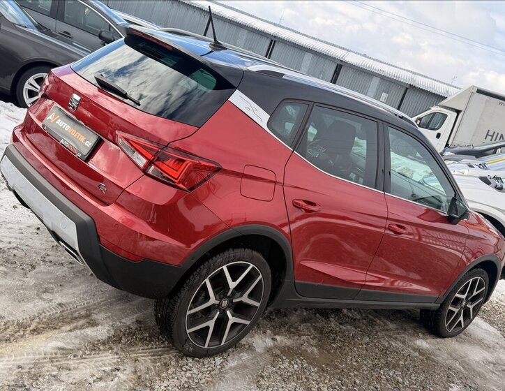Seat Arona Hatchback 1,5 l 110 kw