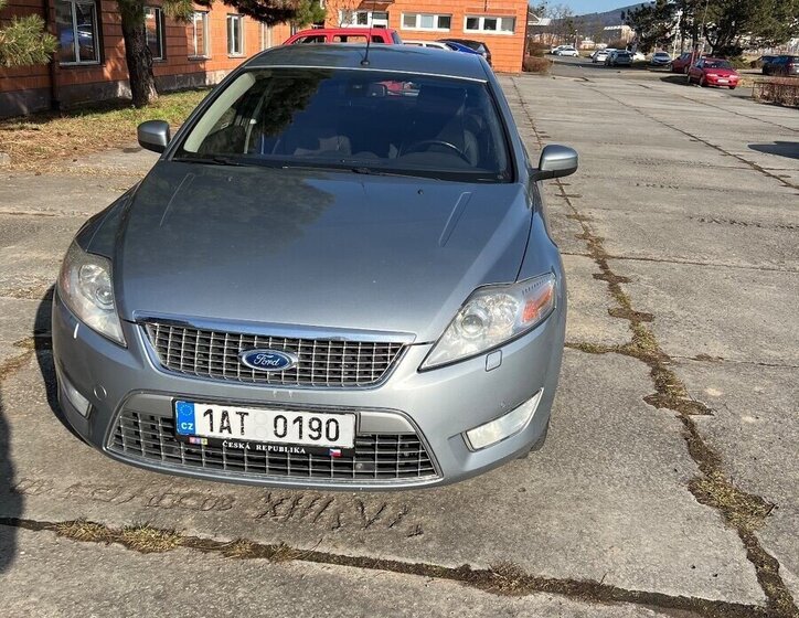 Ford Mondeo Liftback 2,0 l 120 kw