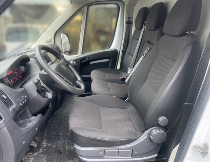 Peugeot Boxer Skříň 2,2 l 103 kw