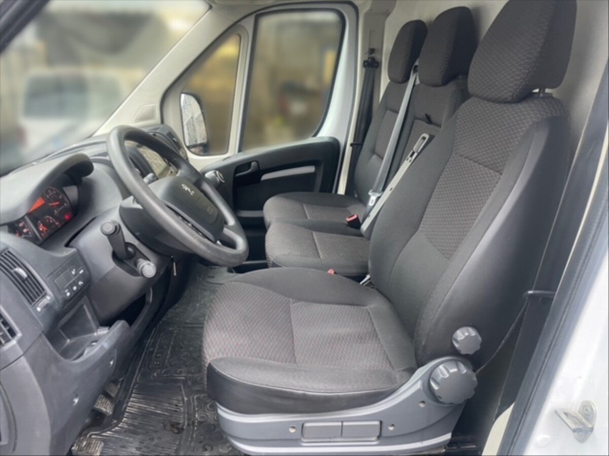 Peugeot Boxer Skříň 2,2 l 103 kw