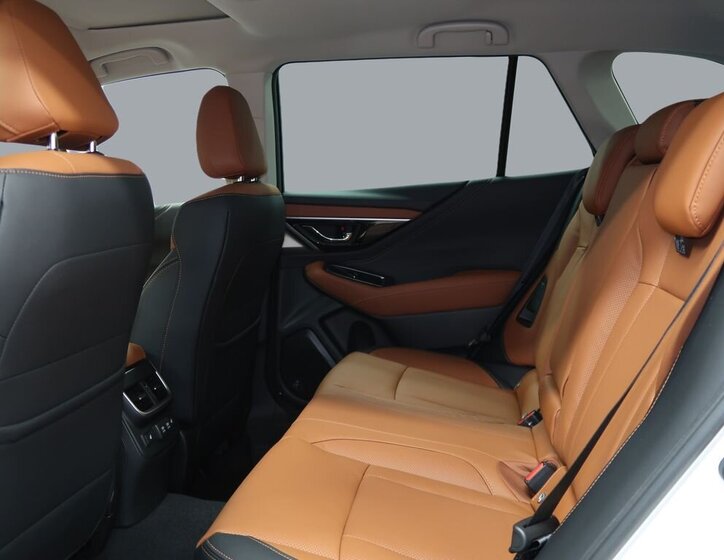 Subaru Outback SUV 2,5 l 124 kw