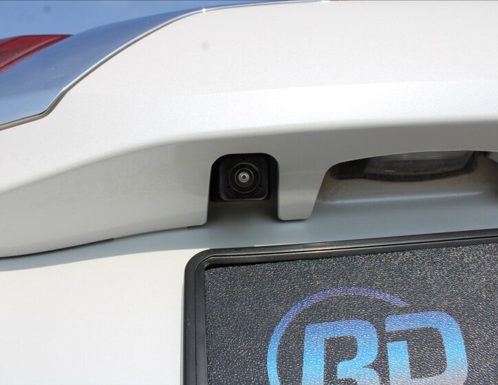 Mitsubishi Outlander SUV / Terénní 2,0 l 110 kw