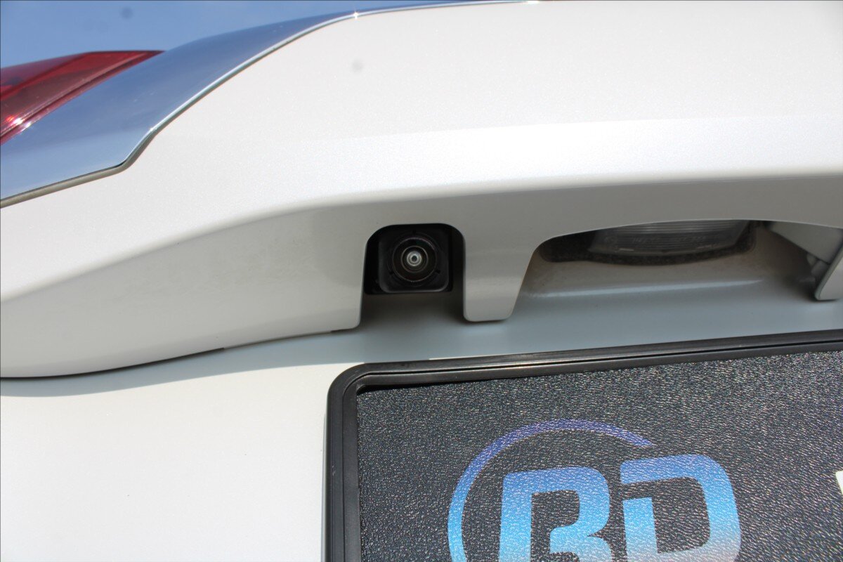 Mitsubishi Outlander SUV / Terénní 2,0 l 110 kw