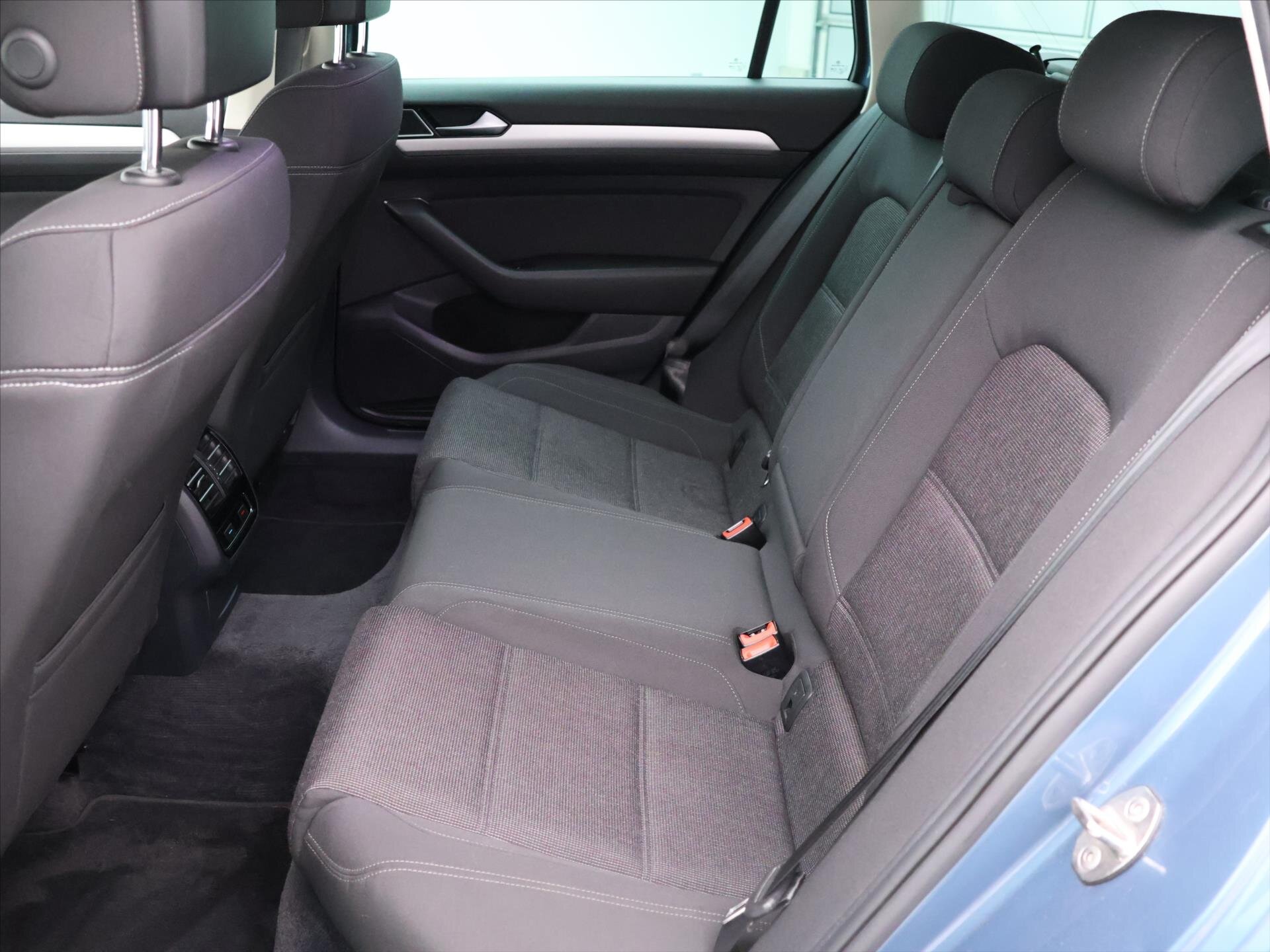 Volkswagen Passat Kombi 2,0 l 110 kw