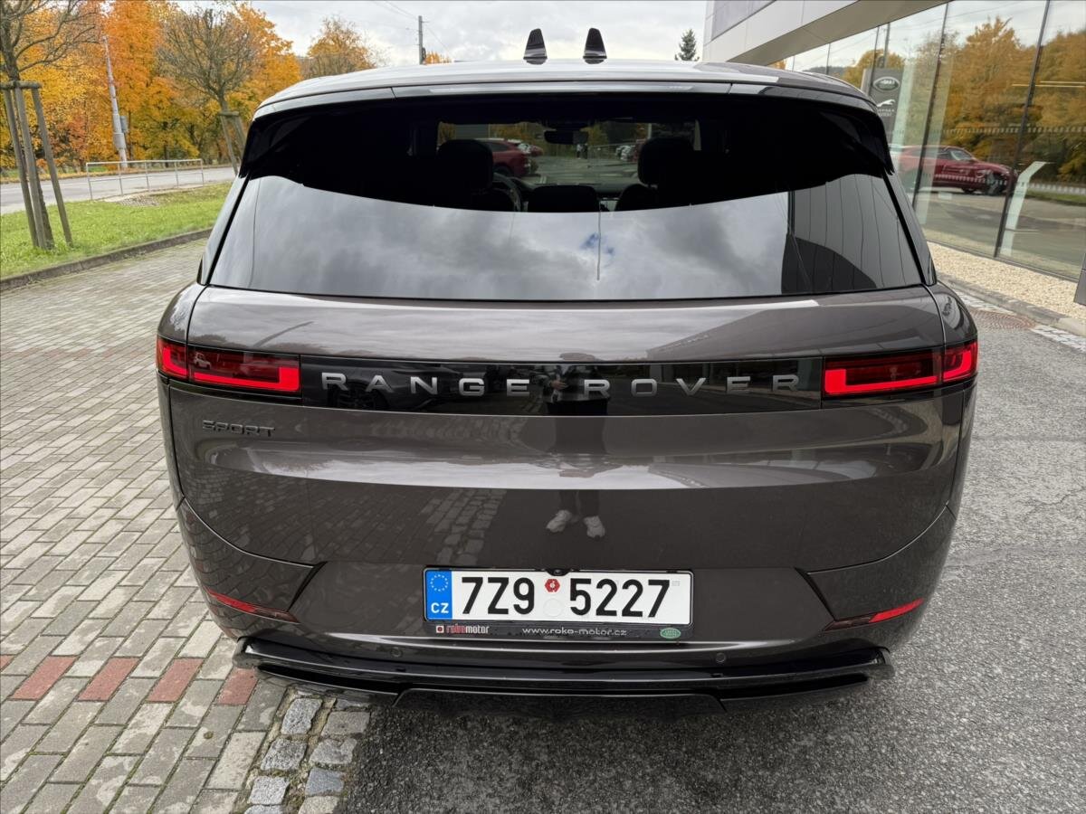 Land Rover Range Rover Sport SUV / Terénní 3,0 l 184 kw