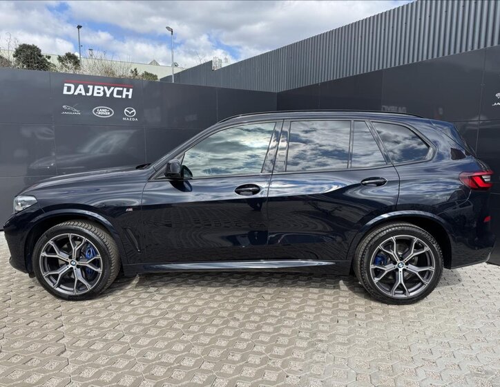 BMW X5 SUV / Terénní 3,0 l 245 kw