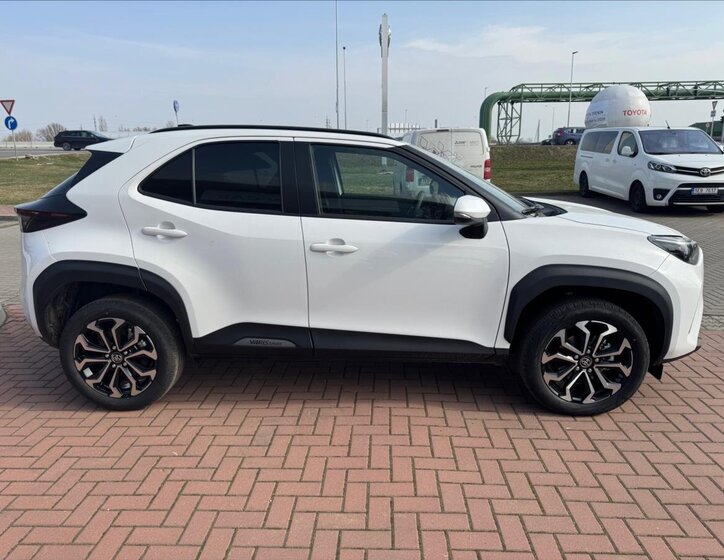 Toyota Yaris Cross Hatchback 1,5 l 85 kw