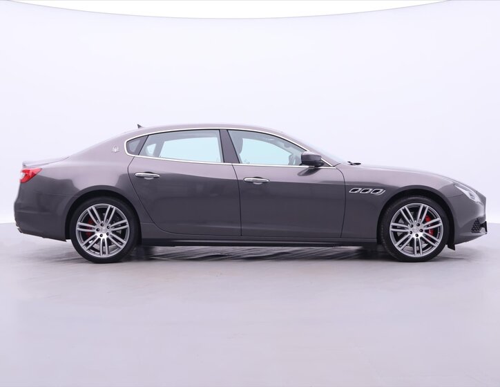 Maserati Quattroporte 8