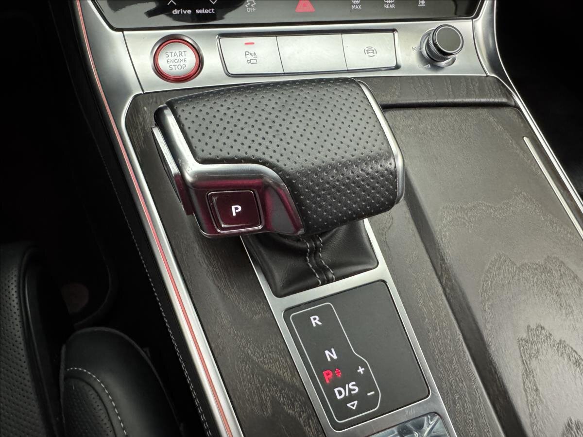 Audi S6 Sedan 3,0 l 257 kw