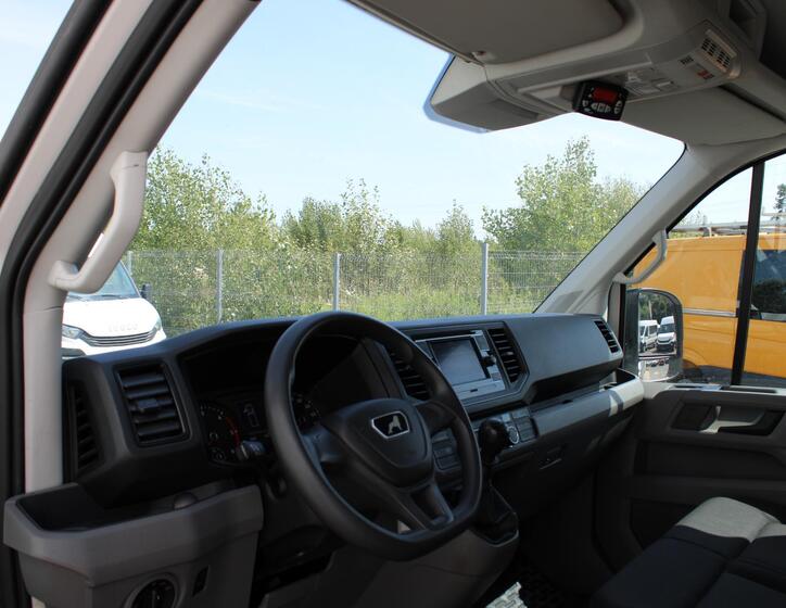 Volkswagen Crafter 9