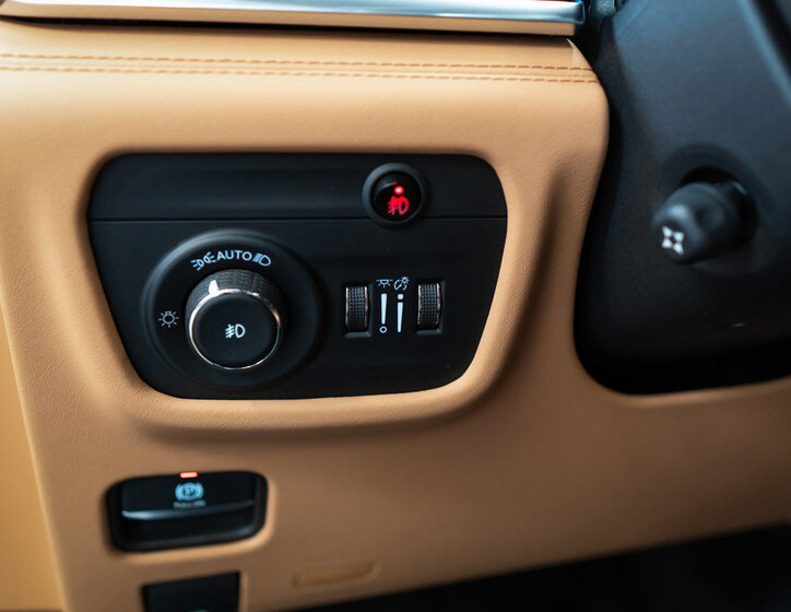 Jeep Grand Cherokee SUV / Terénní 5,7 l 266 kw