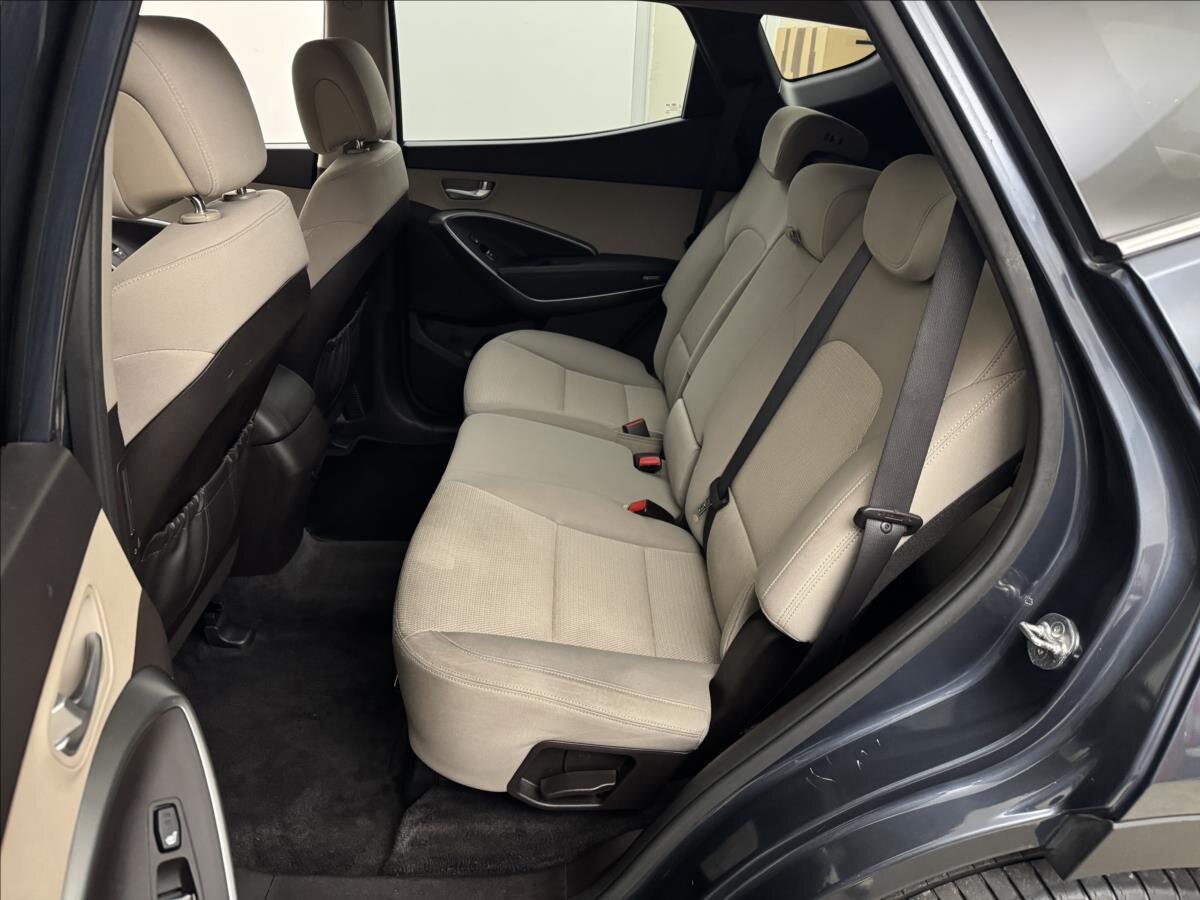 Hyundai Santa Fe SUV / Terénní 2,2 l 147 kw