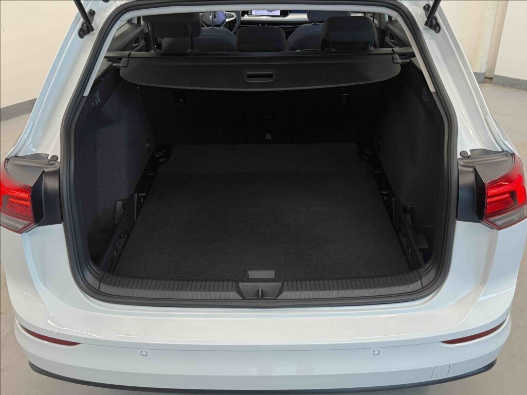 Volkswagen Golf Kombi 999,0 81 kw