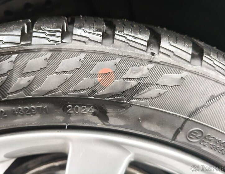 Volvo V60 Kombi 0,0 110 kw