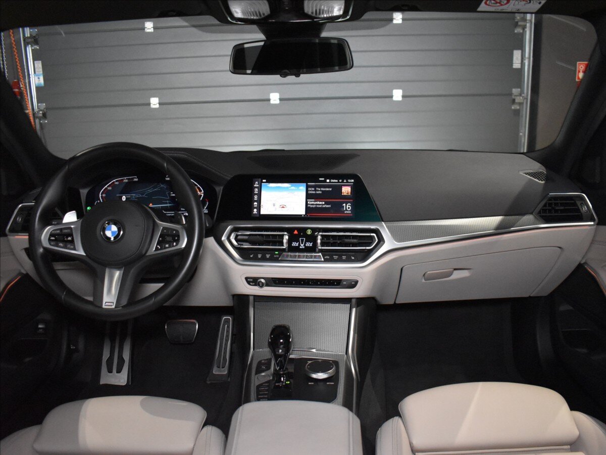 BMW Řada 3 Kombi 3,0 l 210 kw