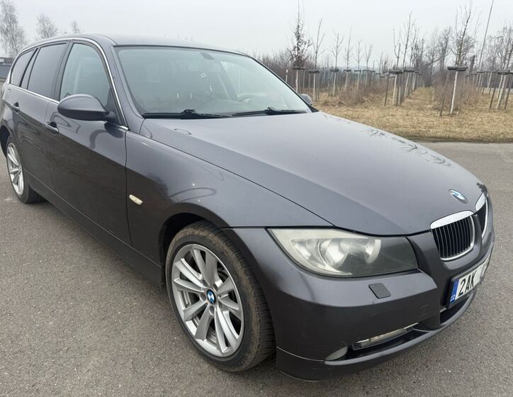 BMW Řada 3 7