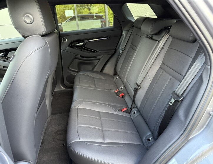 Land Rover Range Rover Evoque SUV / Terénní 1,5 l 198 kw