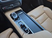 Volvo XC90 Ostatní 2,0 l 228 kw