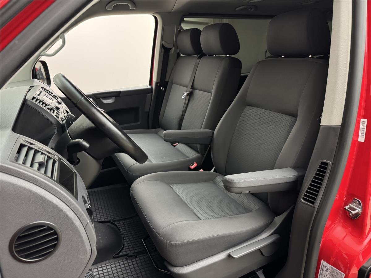 Volkswagen Caravelle Kombi 1,9 l 75 kw