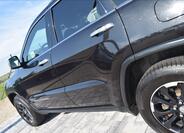 Jeep Grand Cherokee 10
