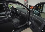 Mitsubishi Outlander 12