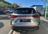 Lexus NX 350h SUV / Terénní 2,5 l 179 kw