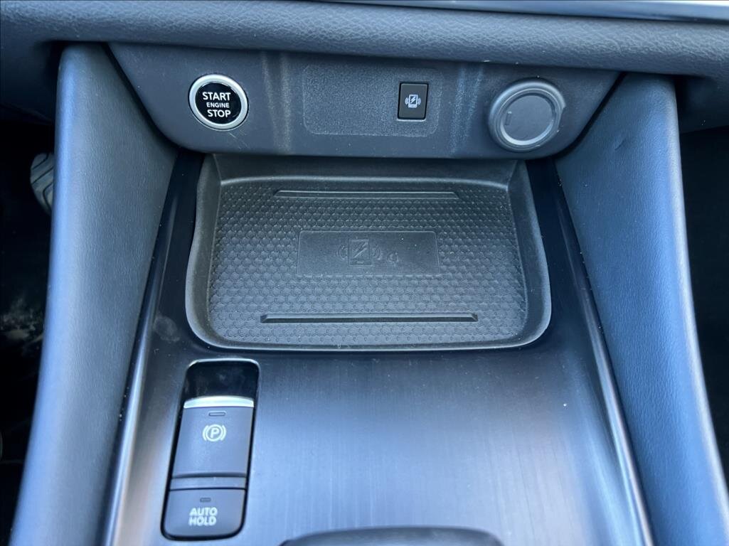 Nissan Qashqai SUV / Terénní 1,3 l 116 kw