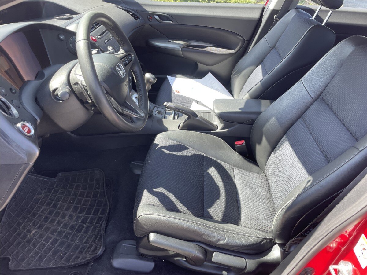 Honda Civic Hatchback 1,3 l 73 kw