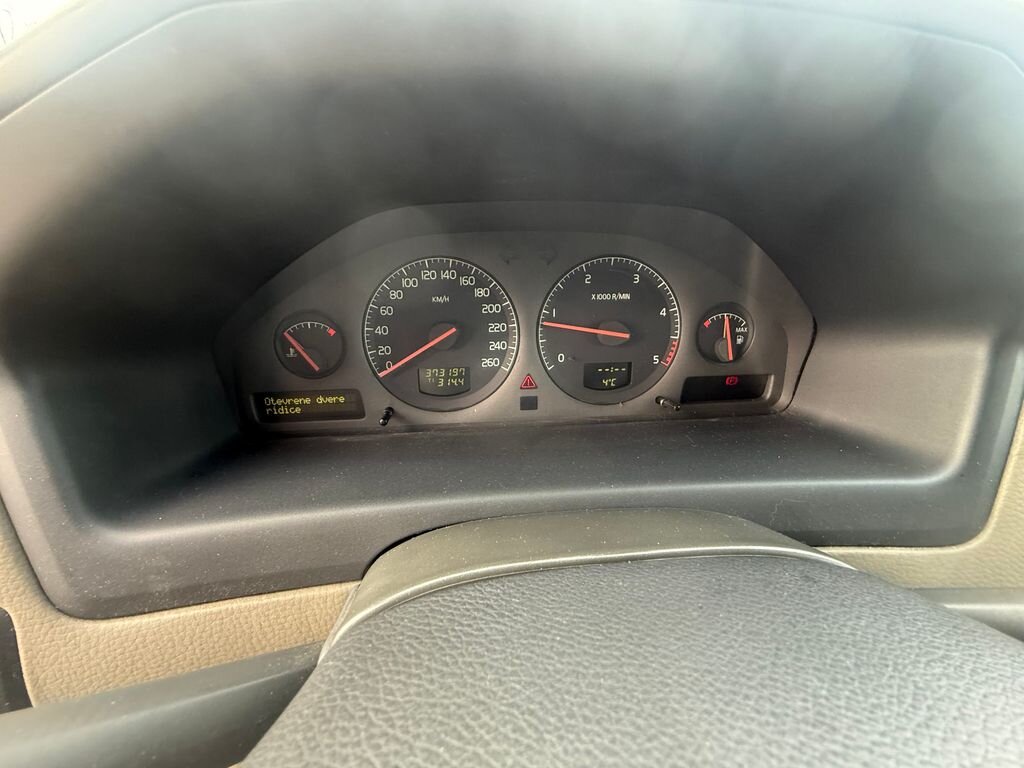 Volvo V70 Kombi 2,5 l 103 kw