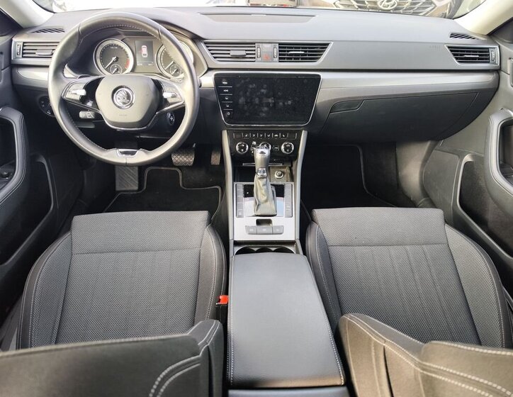 Škoda Superb Kombi 2,0 l 110 kw