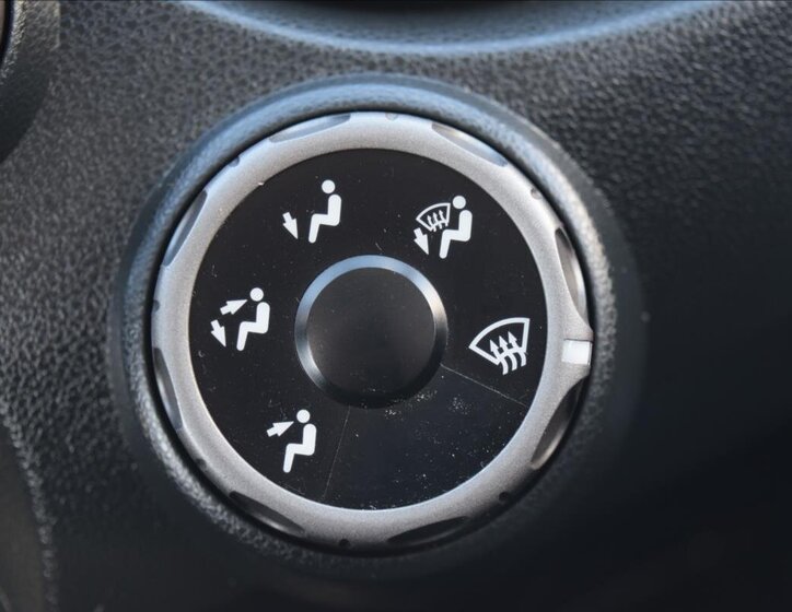 Honda Jazz Hatchback 1,2 l 66 kw