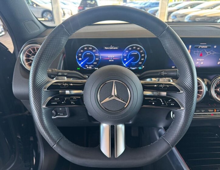 Mercedes-Benz EQB SUV 0,0 168 kw