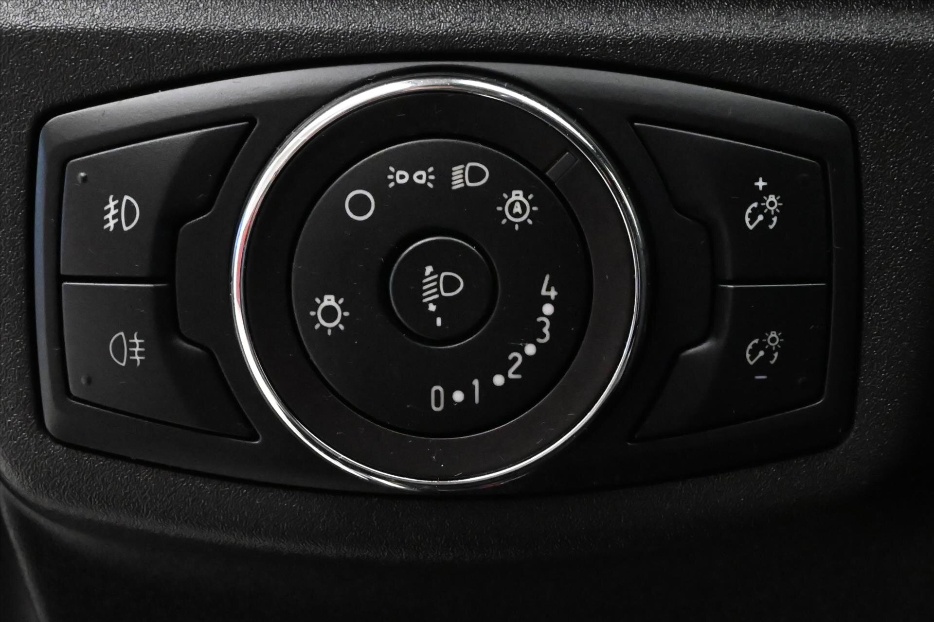 Ford Mondeo Kombi 2,0 l 140 kw