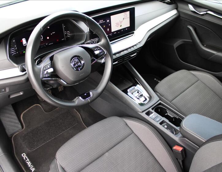Škoda Octavia 16